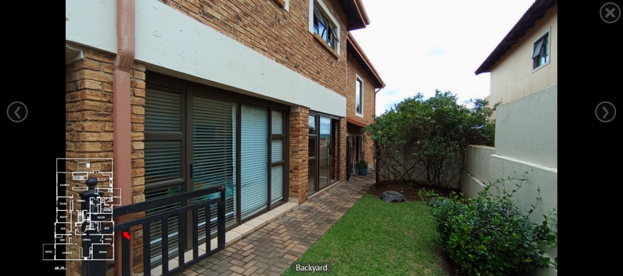 7 Bedroom Property for Sale in Featherbrooke Estate Gauteng