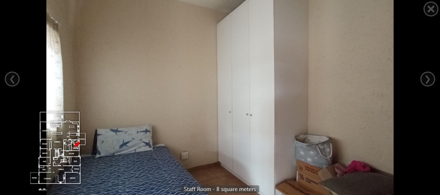 7 Bedroom Property for Sale in Featherbrooke Estate Gauteng