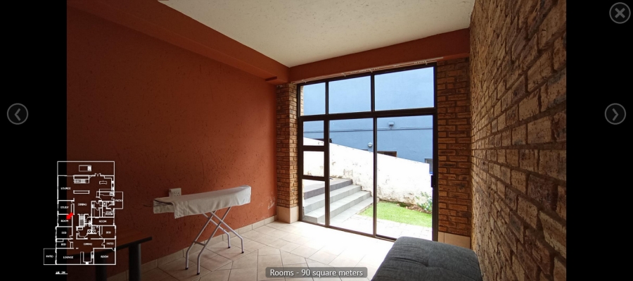 7 Bedroom Property for Sale in Featherbrooke Estate Gauteng