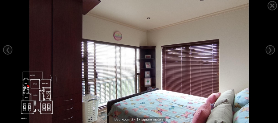 7 Bedroom Property for Sale in Featherbrooke Estate Gauteng