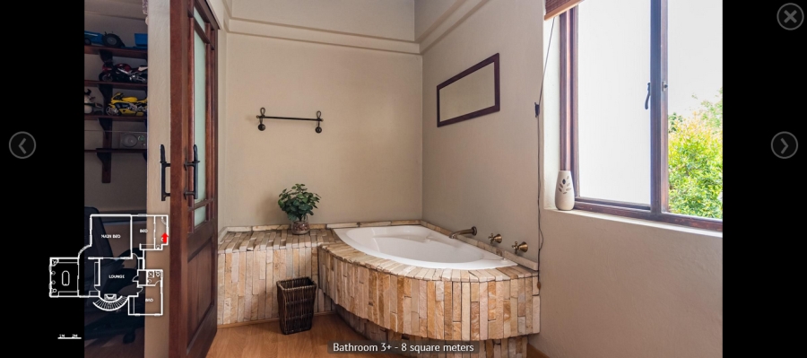 5 Bedroom Property for Sale in Featherbrooke Estate Gauteng