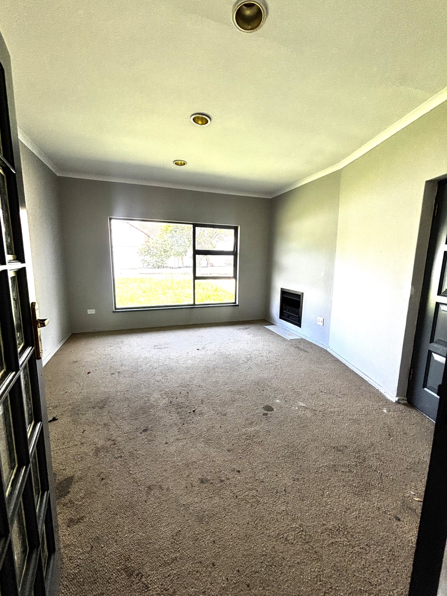 5 Bedroom Property for Sale in Morningside Gauteng