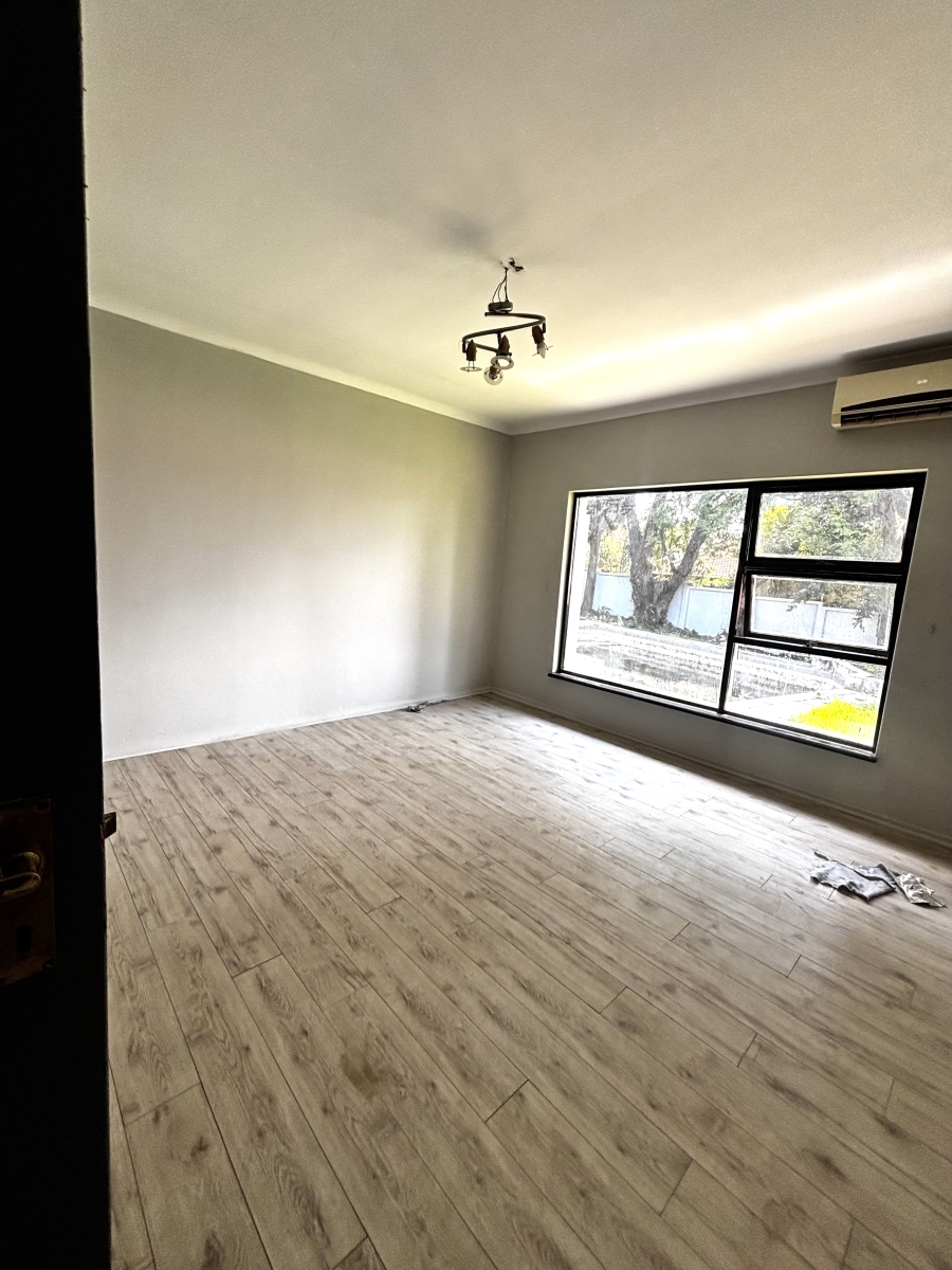 5 Bedroom Property for Sale in Morningside Gauteng
