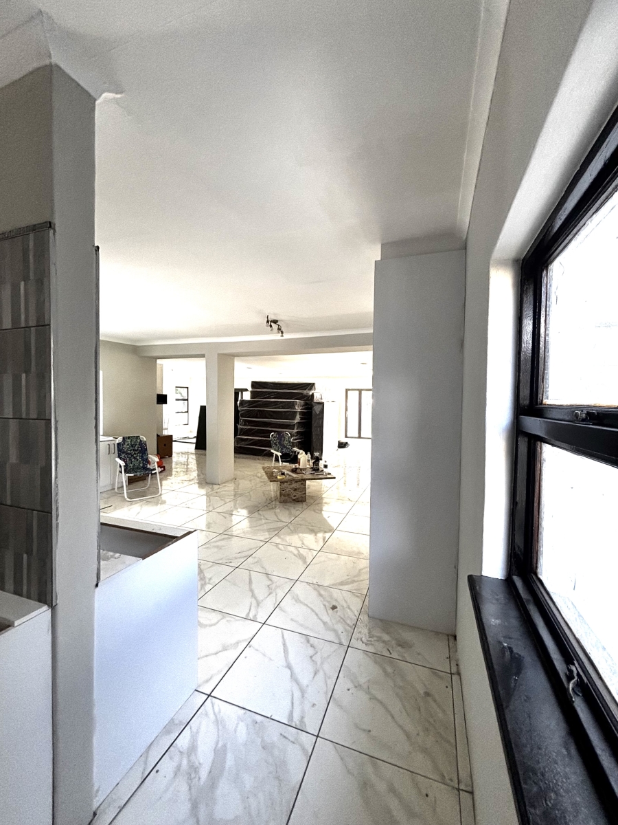 5 Bedroom Property for Sale in Morningside Gauteng