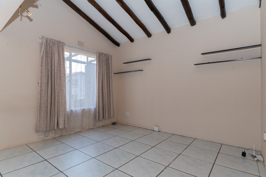 2 Bedroom Property for Sale in Eden Glen Gauteng