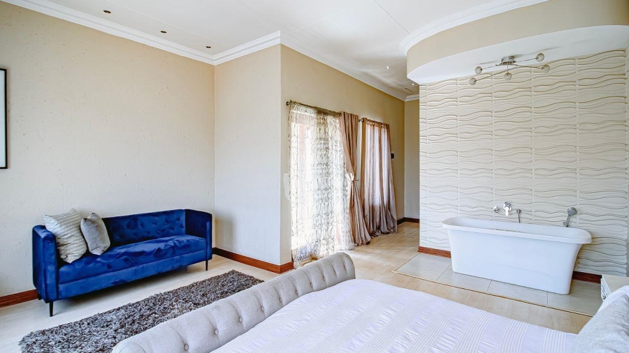 3 Bedroom Property for Sale in Sonneveld Gauteng