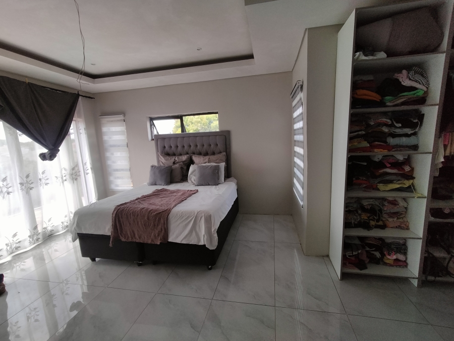 4 Bedroom Property for Sale in The Orchards Gauteng