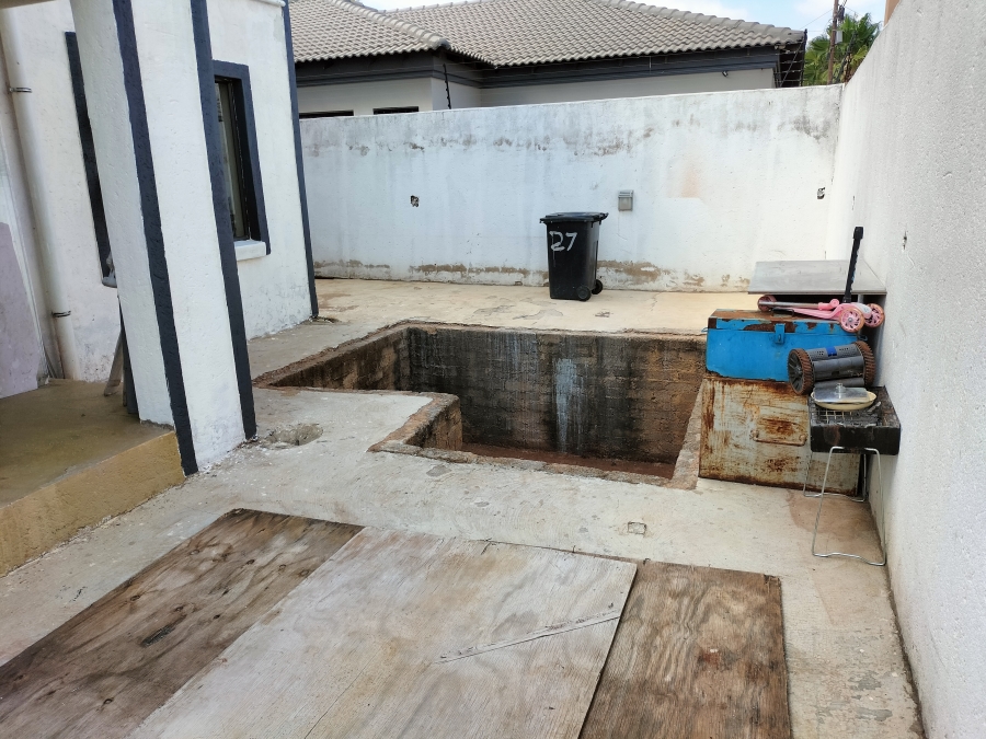 4 Bedroom Property for Sale in The Orchards Gauteng