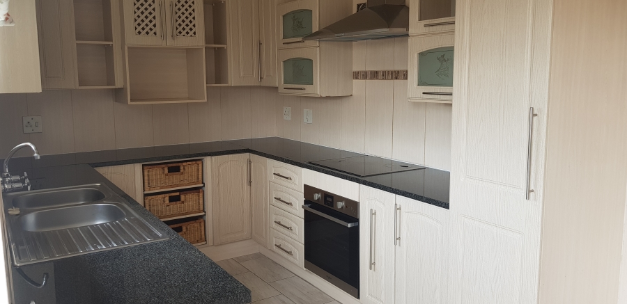 To Let 3 Bedroom Property for Rent in Mayberry Park Gauteng