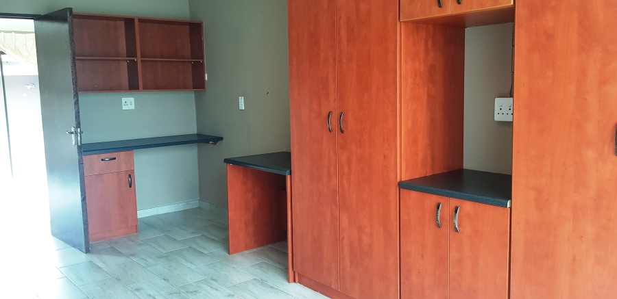 To Let 3 Bedroom Property for Rent in Mayberry Park Gauteng