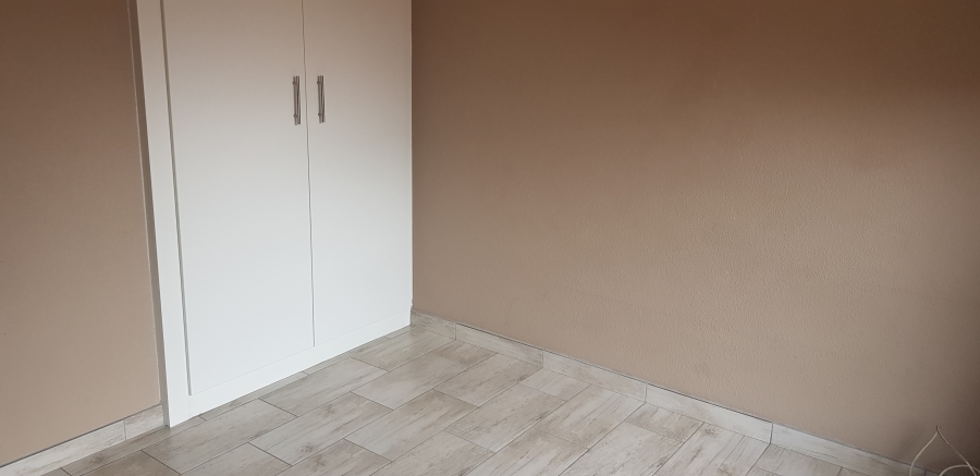 To Let 3 Bedroom Property for Rent in Mayberry Park Gauteng