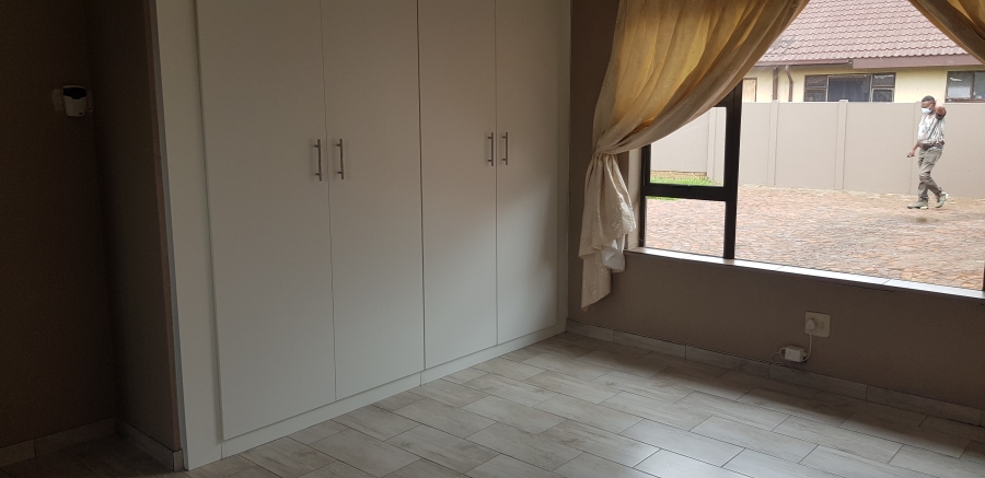 To Let 3 Bedroom Property for Rent in Mayberry Park Gauteng