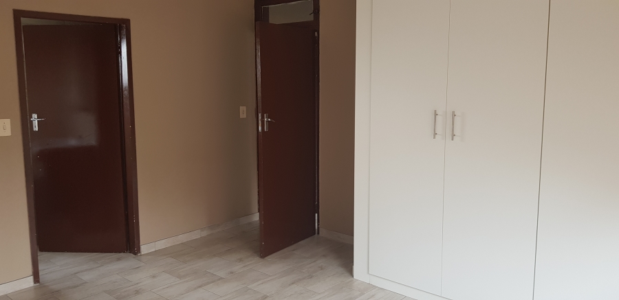 To Let 3 Bedroom Property for Rent in Mayberry Park Gauteng