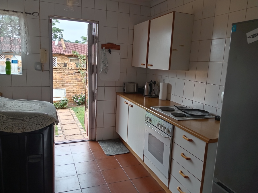 To Let 2 Bedroom Property for Rent in Kibler Park Gauteng