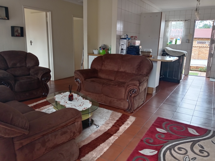 To Let 2 Bedroom Property for Rent in Kibler Park Gauteng