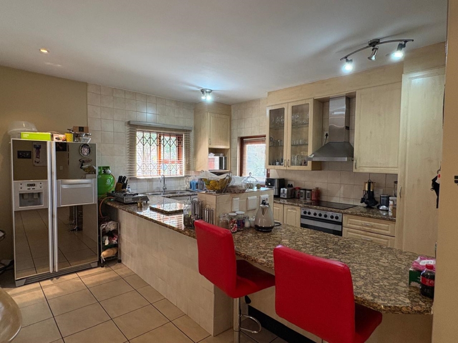 3 Bedroom Property for Sale in Mulbarton Gauteng