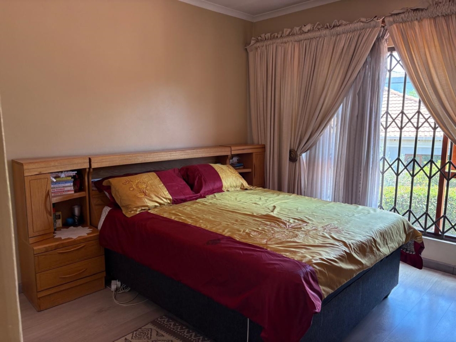 3 Bedroom Property for Sale in Mulbarton Gauteng