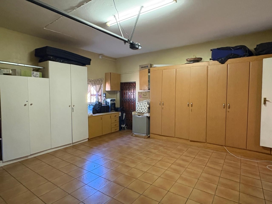 3 Bedroom Property for Sale in Mulbarton Gauteng