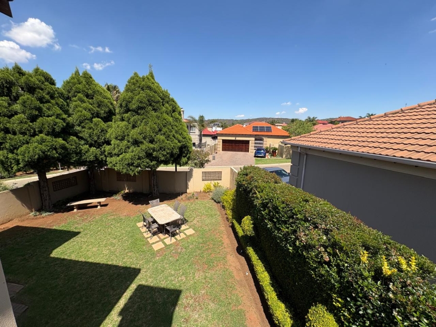 3 Bedroom Property for Sale in Mulbarton Gauteng