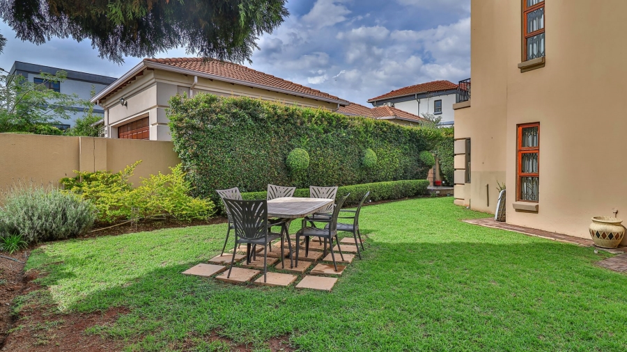 3 Bedroom Property for Sale in Mulbarton Gauteng