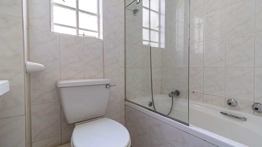 3 Bedroom Property for Sale in New Redruth Gauteng