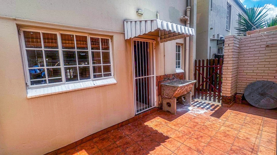 3 Bedroom Property for Sale in New Redruth Gauteng