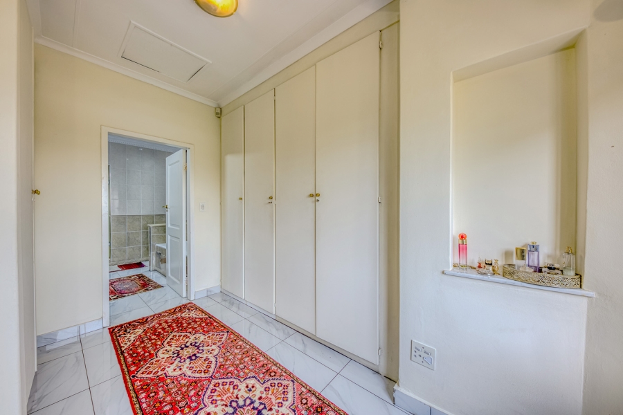 5 Bedroom Property for Sale in Northcliff Gauteng