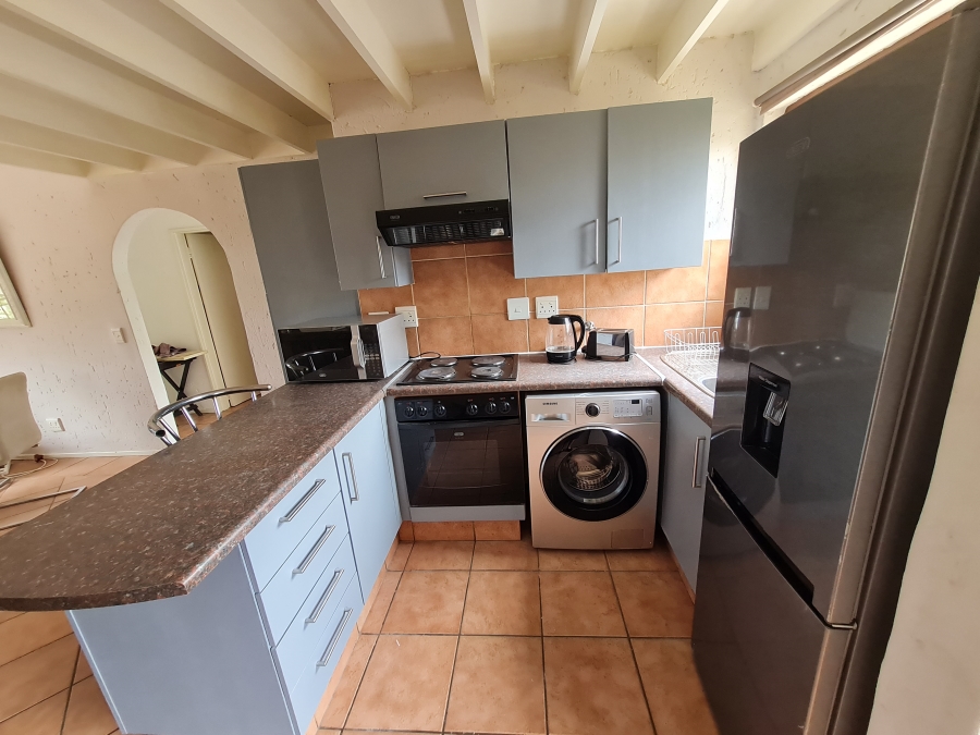 To Let 2 Bedroom Property for Rent in Lonehill Gauteng