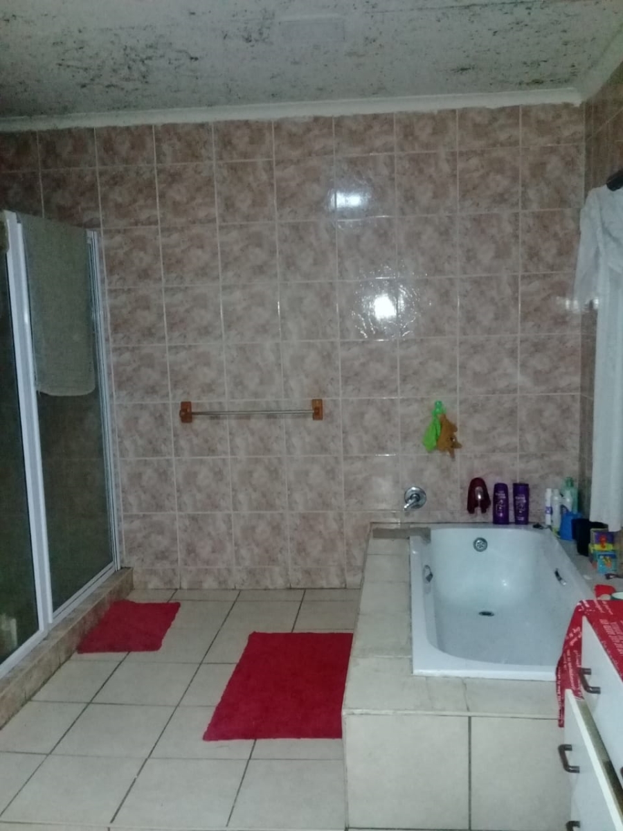 3 Bedroom Property for Sale in Tenacre A H Gauteng