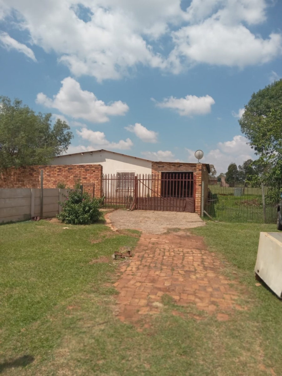 3 Bedroom Property for Sale in Tenacre A H Gauteng