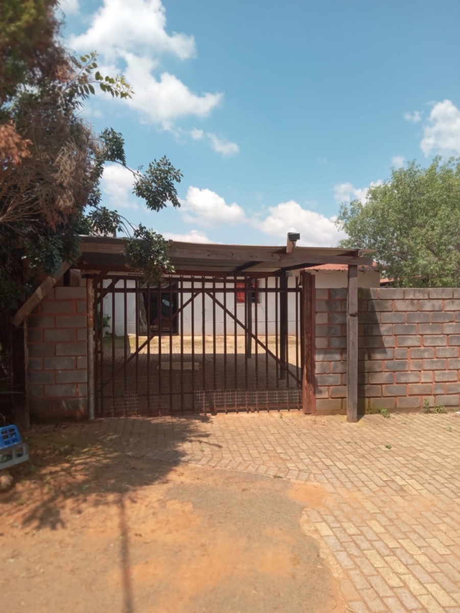 3 Bedroom Property for Sale in Tenacre A H Gauteng