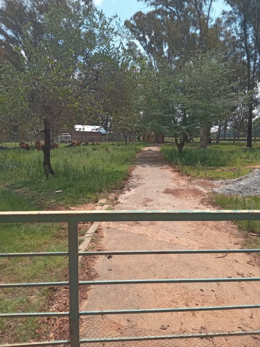 3 Bedroom Property for Sale in Tenacre A H Gauteng