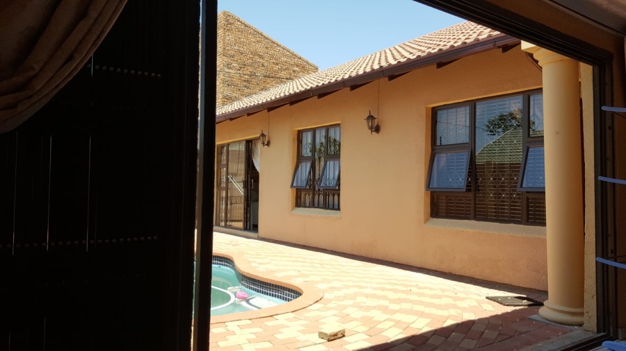 3 Bedroom Property for Sale in Randpoort Gauteng