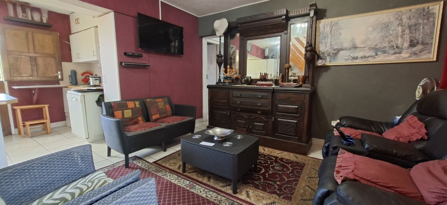 2 Bedroom Property for Sale in Rangeview Gauteng