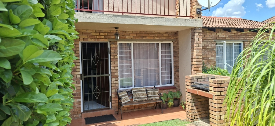 2 Bedroom Property for Sale in Rangeview Gauteng