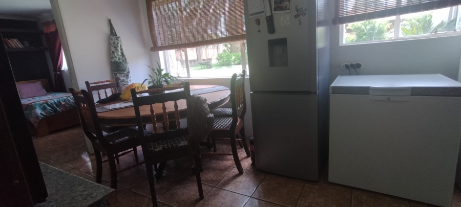 4 Bedroom Property for Sale in Loumarina A H Gauteng