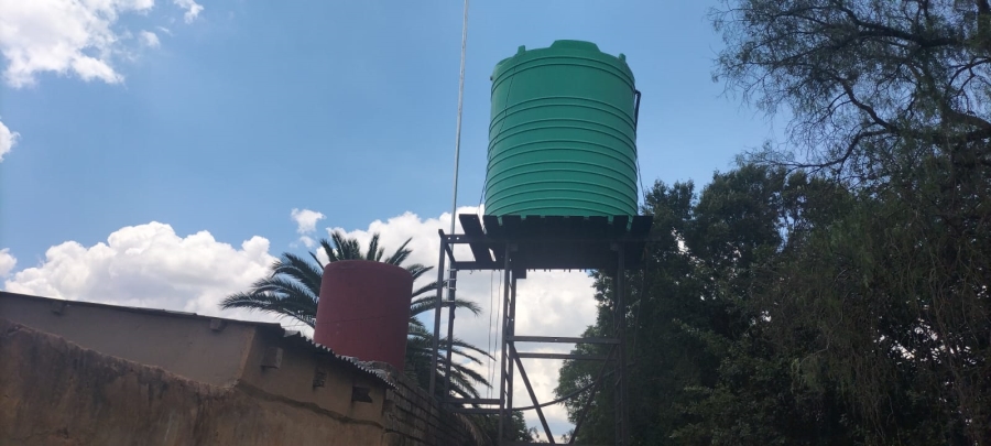 4 Bedroom Property for Sale in Loumarina A H Gauteng