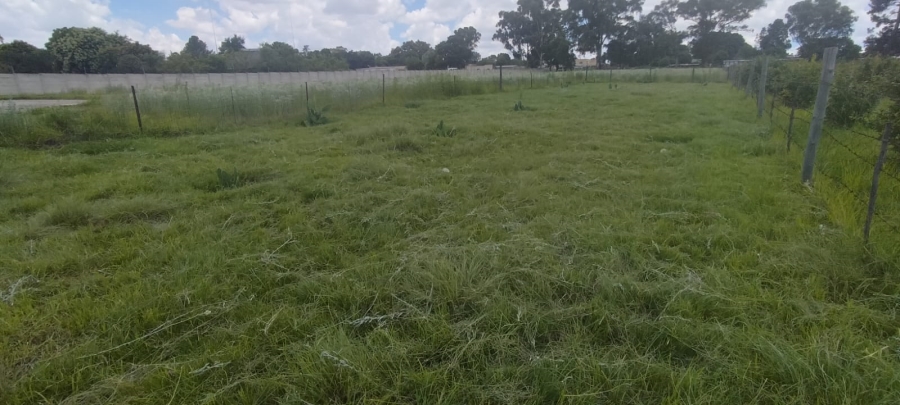 4 Bedroom Property for Sale in Loumarina A H Gauteng