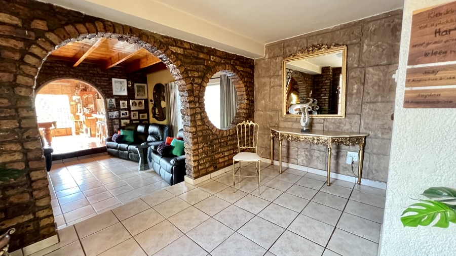 3 Bedroom Property for Sale in Carletonville Central Gauteng