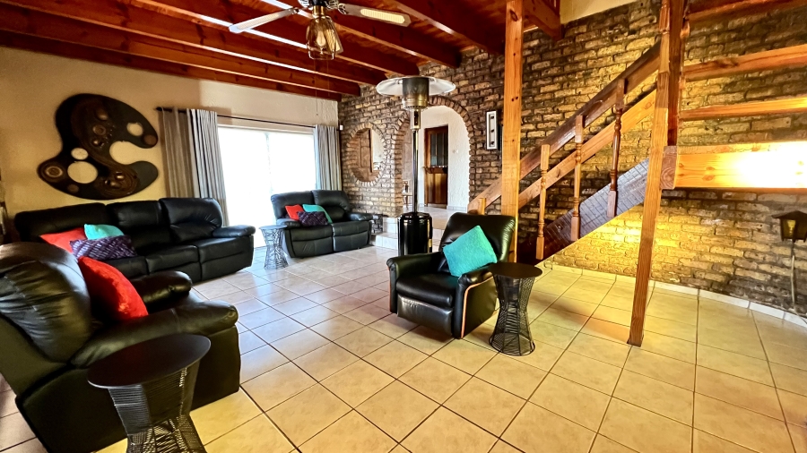 3 Bedroom Property for Sale in Carletonville Central Gauteng