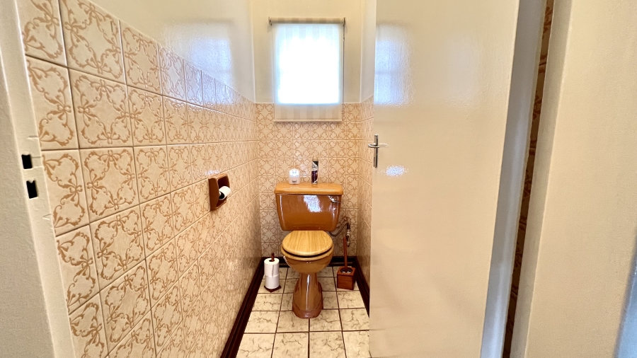 3 Bedroom Property for Sale in Carletonville Central Gauteng