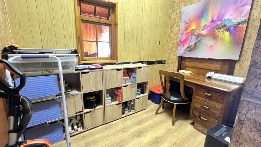 3 Bedroom Property for Sale in Carletonville Central Gauteng