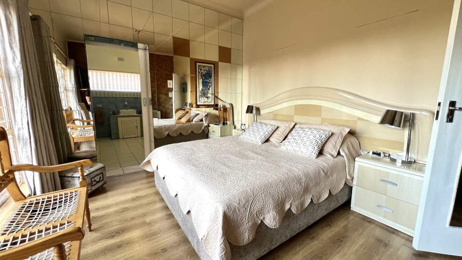 3 Bedroom Property for Sale in Carletonville Central Gauteng