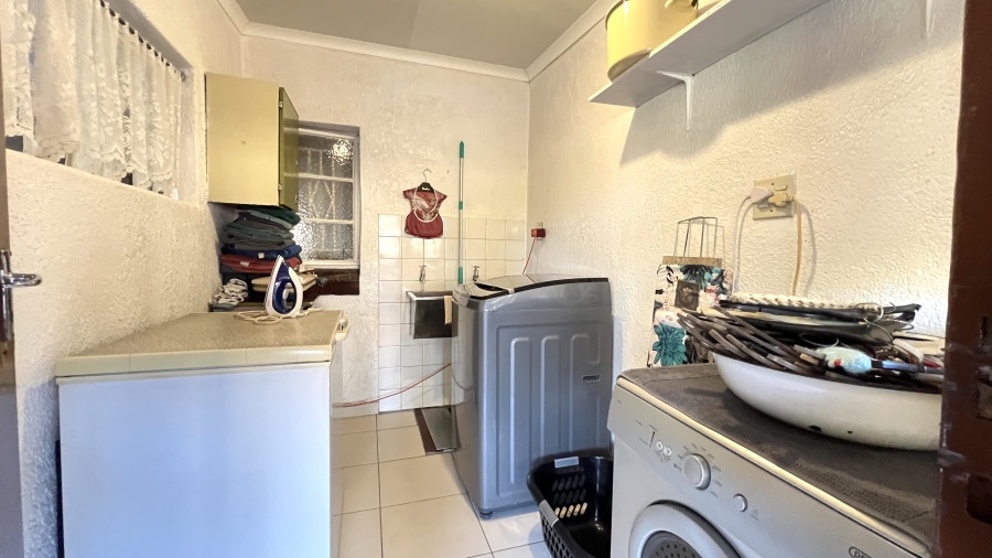3 Bedroom Property for Sale in Carletonville Central Gauteng