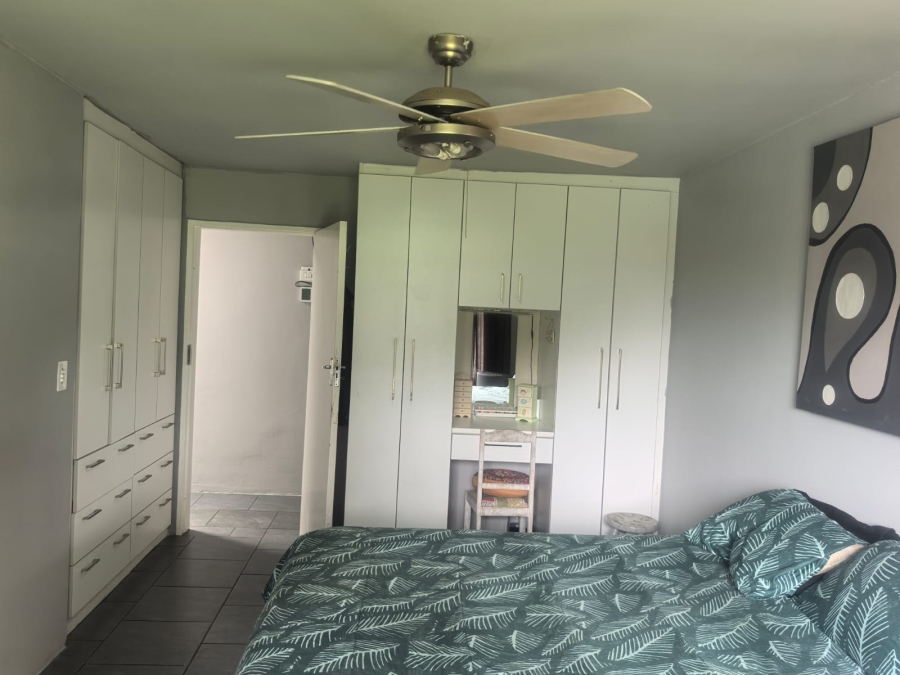 5 Bedroom Property for Sale in Little Falls Gauteng