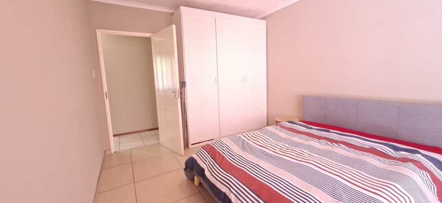 5 Bedroom Property for Sale in Noordheuwel Gauteng