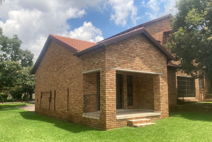 2 Bedroom Property for Sale in Willowbrook Gauteng