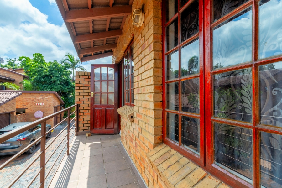 2 Bedroom Property for Sale in Radiokop Gauteng