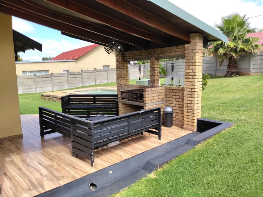 3 Bedroom Property for Sale in Dan Pienaarville Gauteng