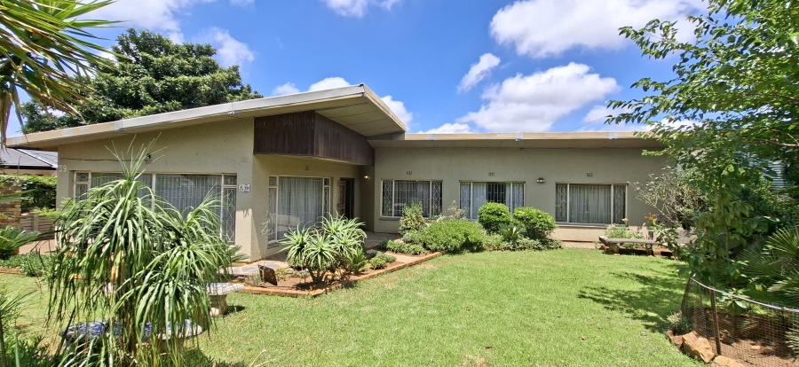 4 Bedroom Property for Sale in Krugersdorp North Gauteng